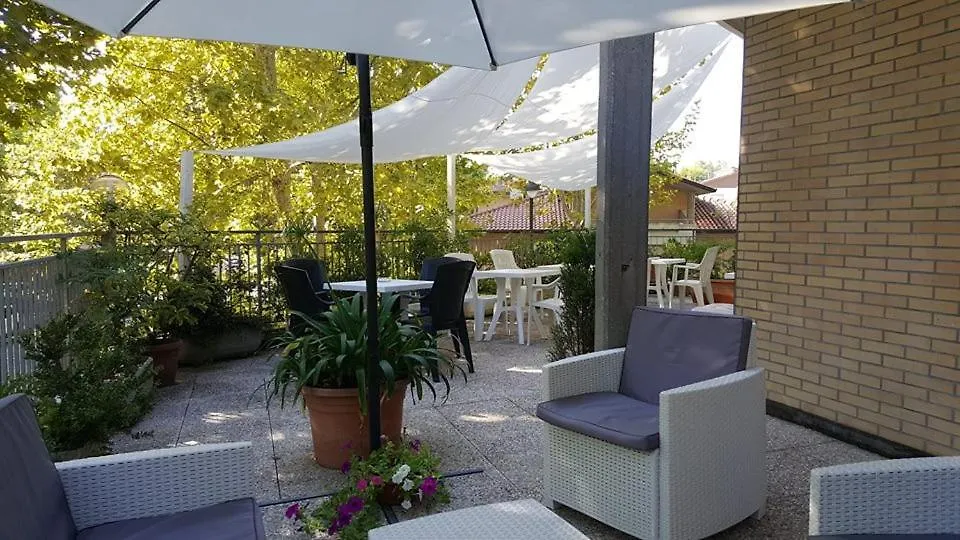 Hotel Residence Ponente contacts